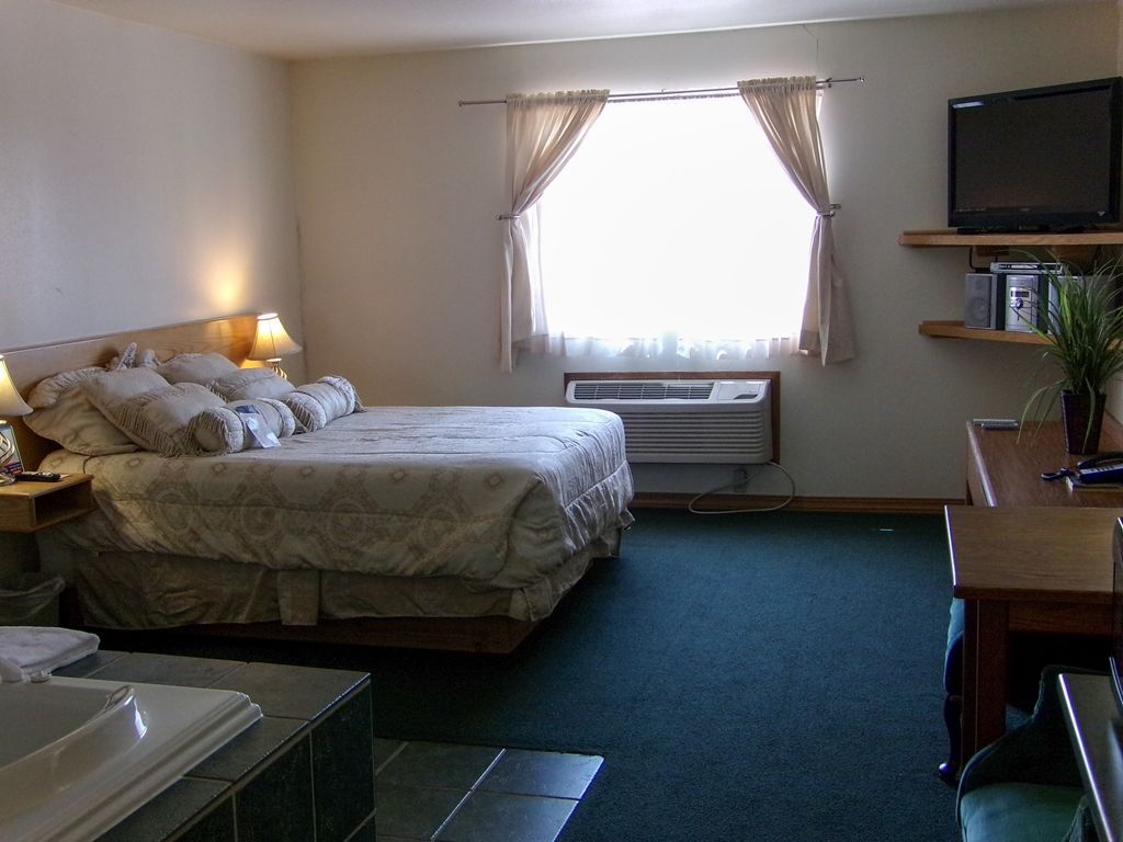 Budget Inn Missoula East Room photo