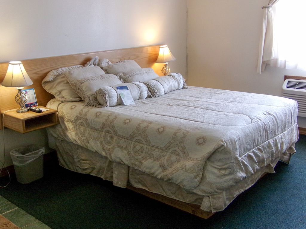 Budget Inn Missoula East Room photo